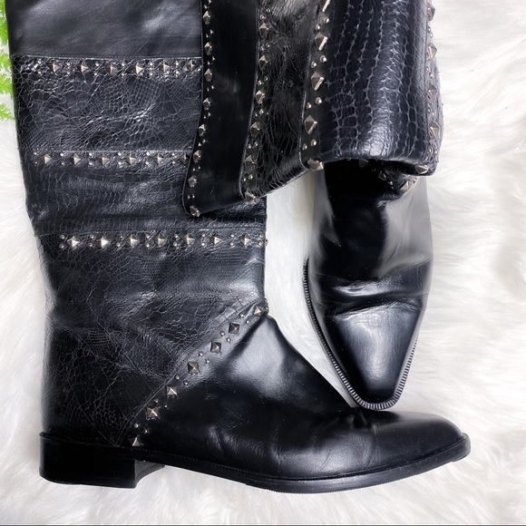 🍁Stuart Weitzman Vintage Snakeskin Studded Boots - Picture 9 of 15